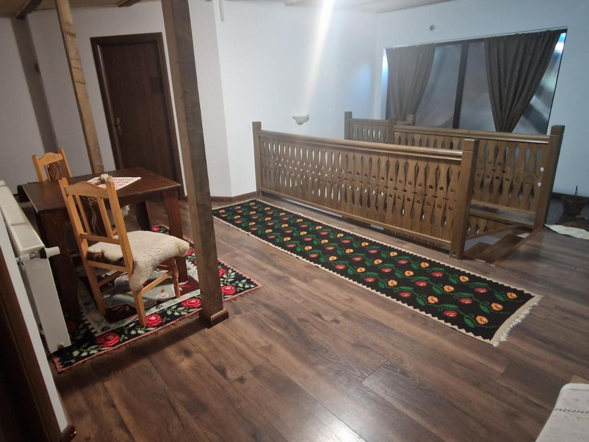 فيلا Ograda De La Munte برانْ المظهر الخارجي الصورة